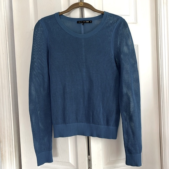 Rag and bone jeans, blue sweater - Picture 1 of 4